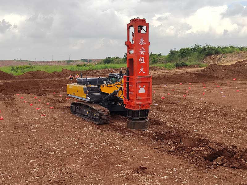 HC180高速液壓夯實機 HC180高速液壓夯實機